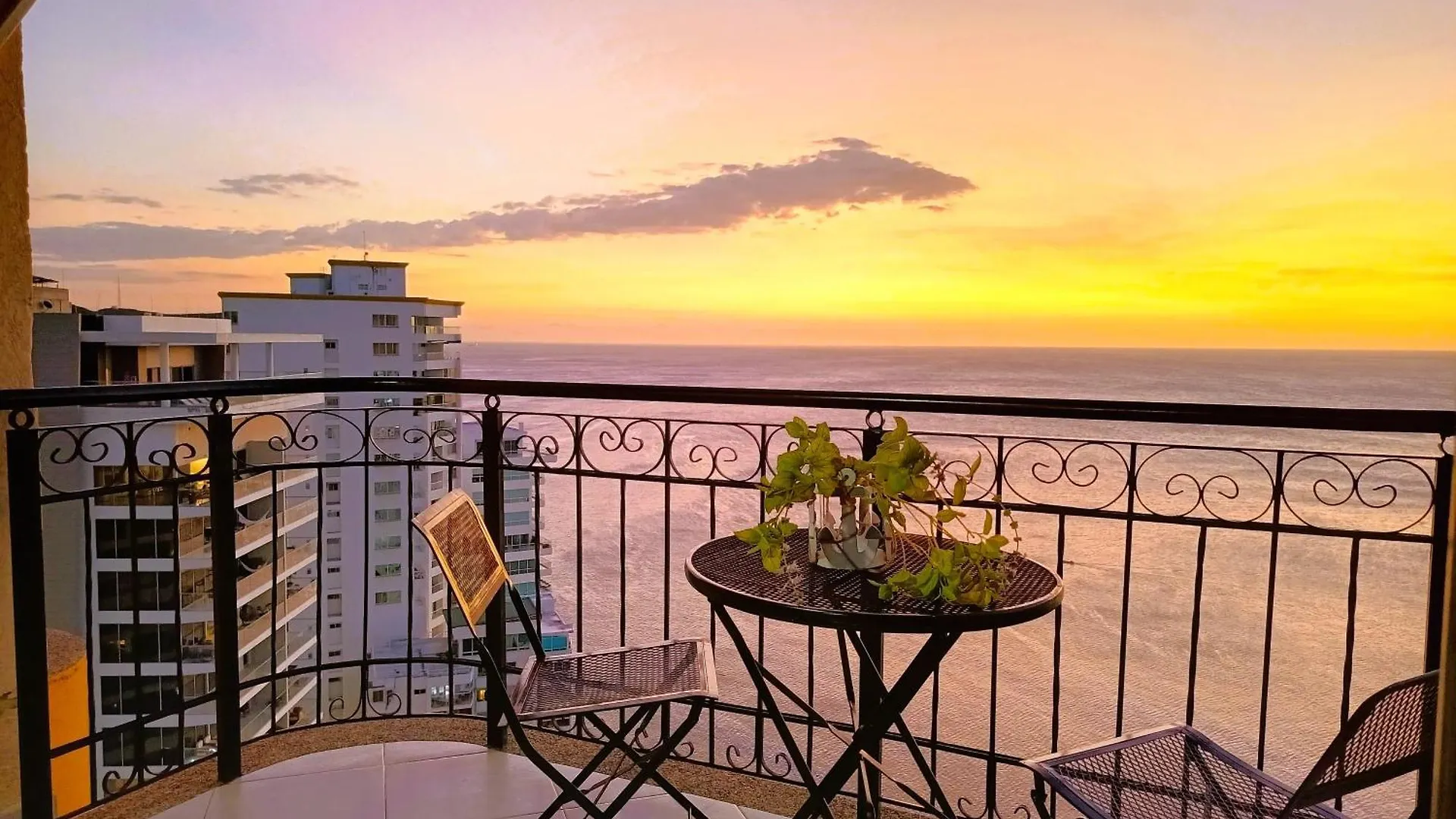 Apartamentos Rodadero - Vistas al Mar Santa Marta  Colombia